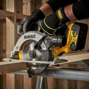 Dewalt DCS391 Scie circulaire 18V